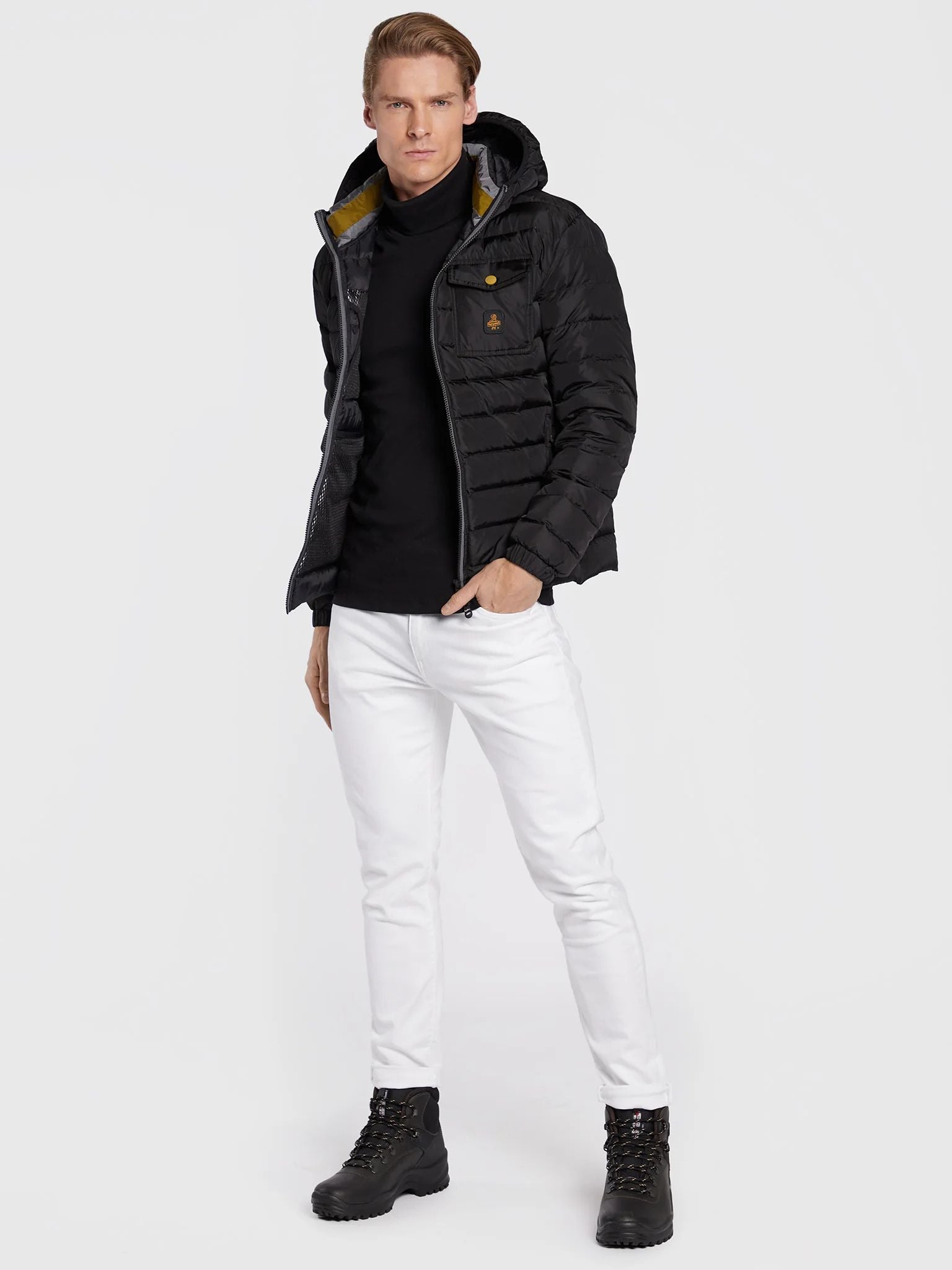 Refrigiwear Elegant Black Hooded Down Jacket with Chic Olive Accent